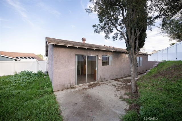 1194 Willits Drive, Corona, CA 92882