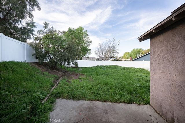 1194 Willits Drive, Corona, CA 92882