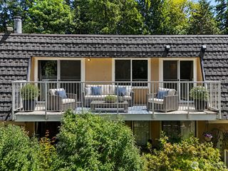 9905 NE 124 Street #704, Kirkland, WA 98034