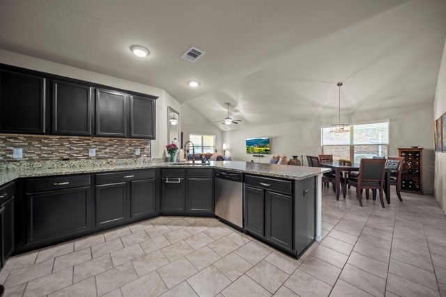 9506 Ethan Creek Drive, Tomball, TX 77375