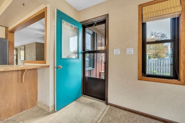 10620 Aaron Drive, Parma, OH 44130