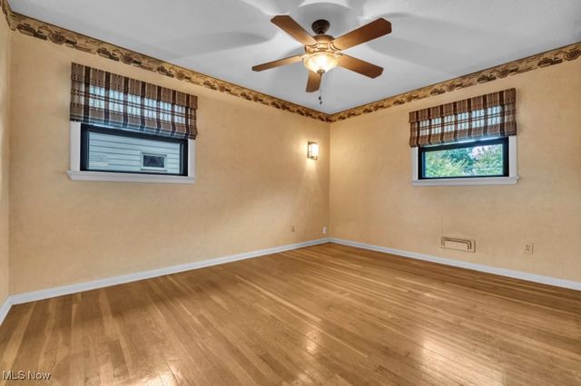 10620 Aaron Drive, Parma, OH 44130