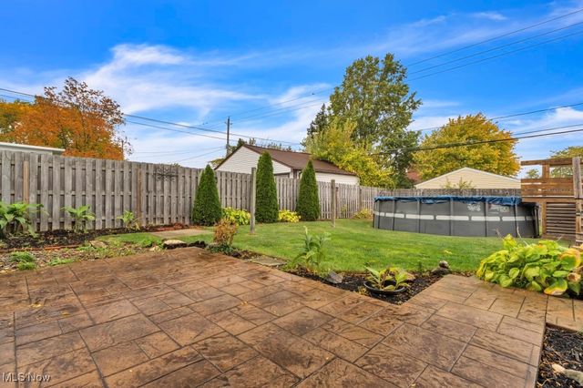 10620 Aaron Drive, Parma, OH 44130