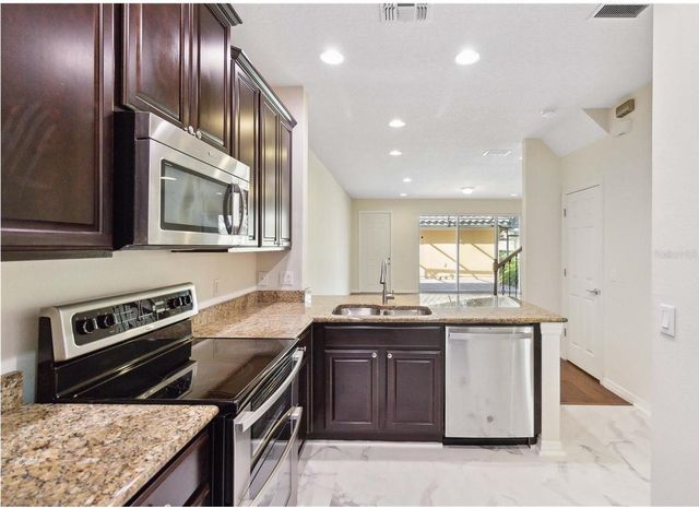 12074 GINKGO DRIVE, Orlando, FL 32827