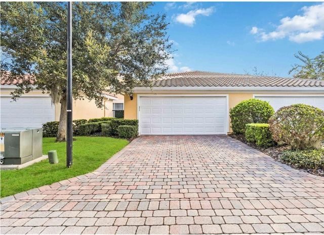 12074 GINKGO DRIVE, Orlando, FL 32827
