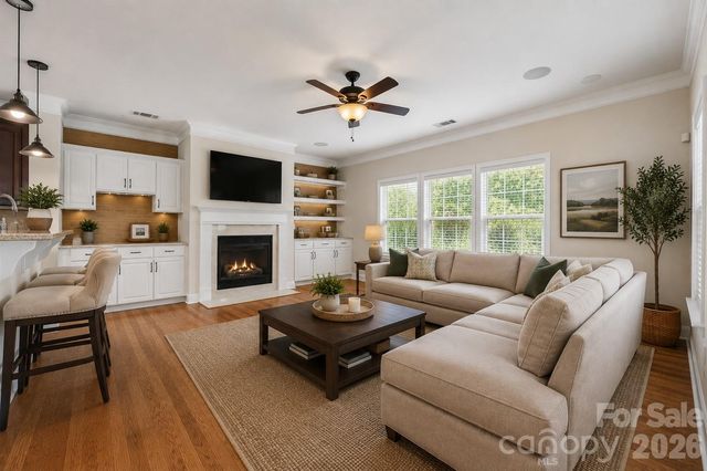 9513 Seamill Road, Charlotte, NC 28278