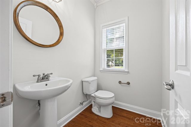 9513 Seamill Road, Charlotte, NC 28278