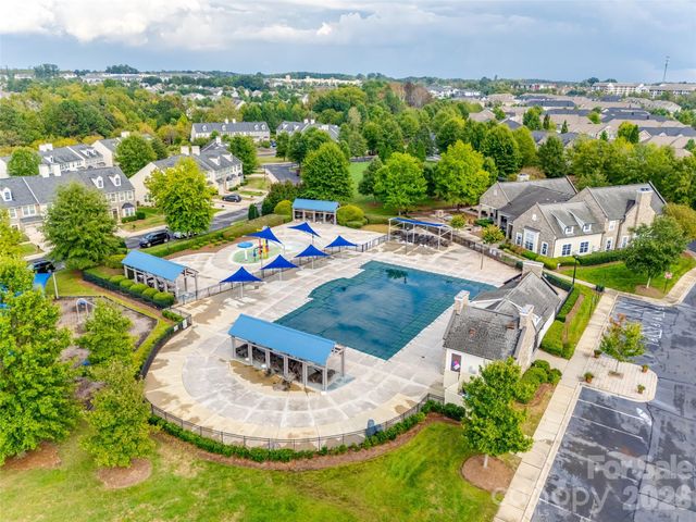 9513 Seamill Road, Charlotte, NC 28278