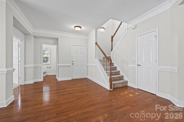 9513 Seamill Road, Charlotte, NC 28278