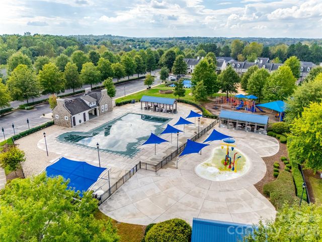 9513 Seamill Road, Charlotte, NC 28278