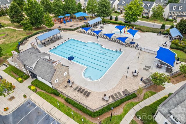 9513 Seamill Road, Charlotte, NC 28278