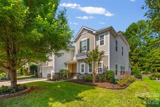 9513 Seamill Road, Charlotte, NC 28278