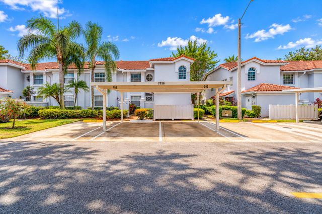 7336 LAKE MEADOW Way 202, Boynton Beach, FL 33437