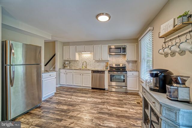 8593 FAIRFAX ST, Manassas, VA 20110