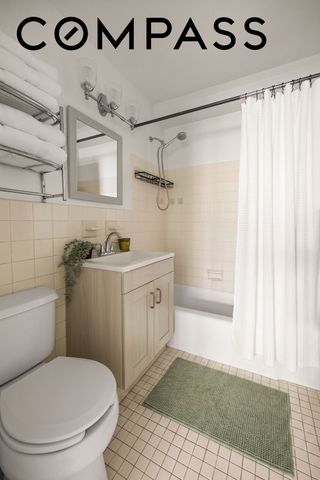 245 E 35th St Apt 3A, New York City, NY 10016