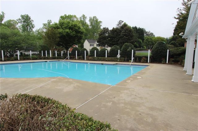 10650 Hawkhurst Way, Johns Creek, GA 30097