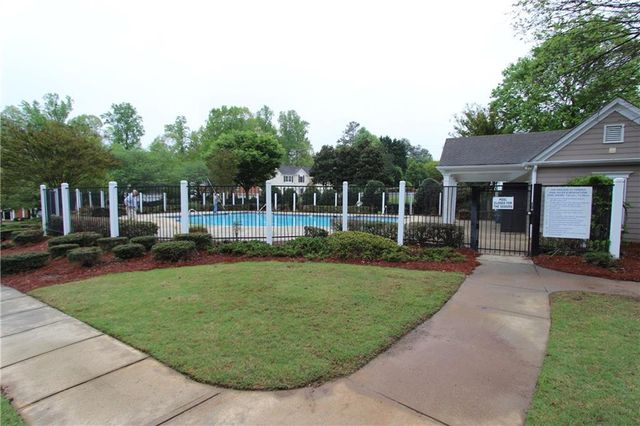 10650 Hawkhurst Way, Johns Creek, GA 30097