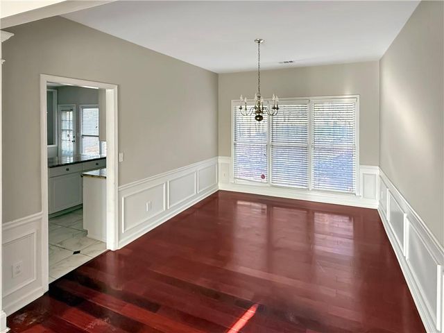 10650 Hawkhurst Way, Johns Creek, GA 30097