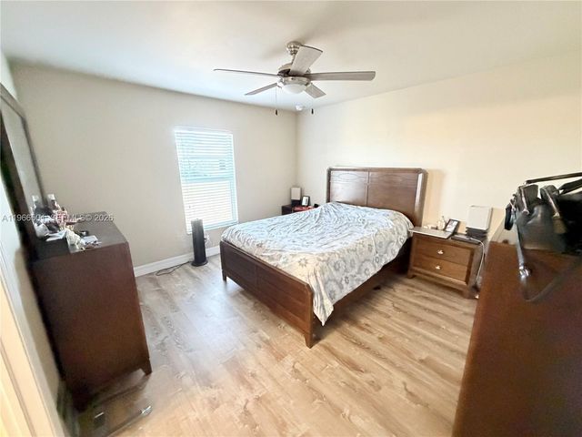 3625 NE 19 Place, Cape Coral, FL 33909