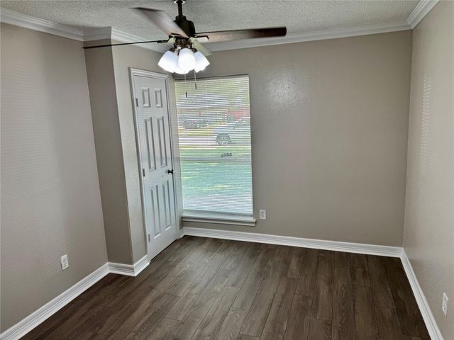 7306 Log Hollow Drive, Houston, TX 77040