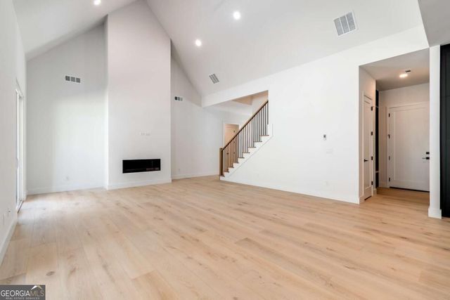 6004 Hemingway Lane, Gainesville, GA 30506