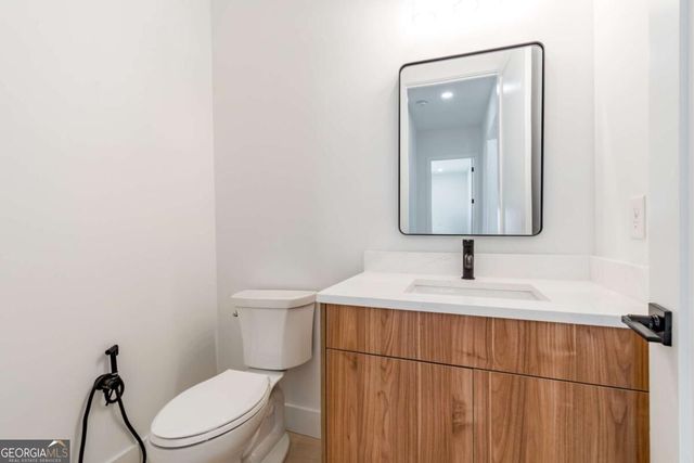 6004 Hemingway Lane, Gainesville, GA 30506