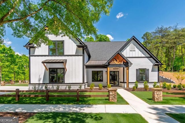 6004 Hemingway Lane, Gainesville, GA 30506