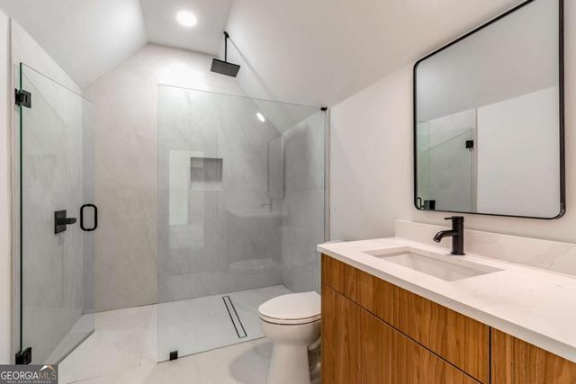 6004 Hemingway Lane, Gainesville, GA 30506