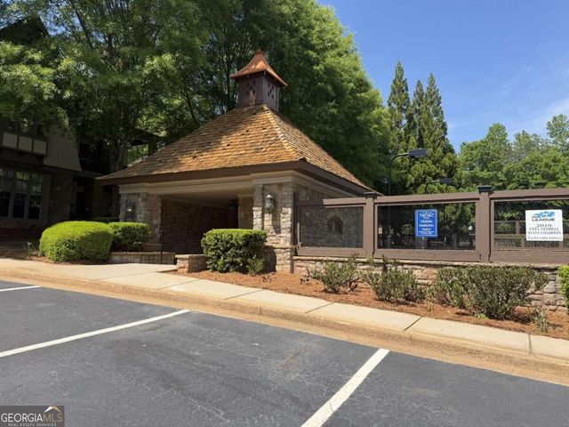 6004 Hemingway Lane, Gainesville, GA 30506