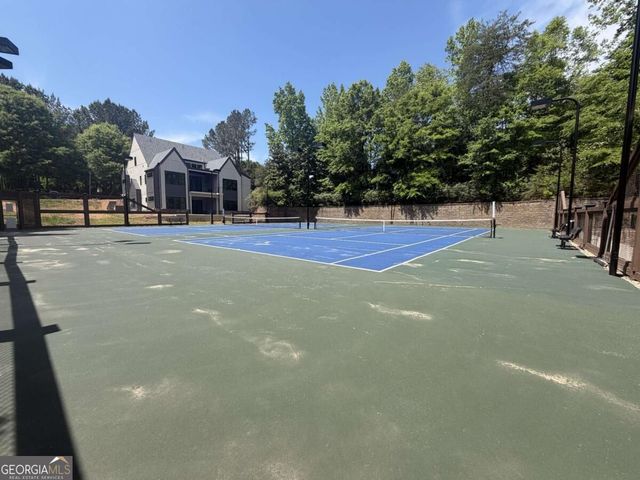 6004 Hemingway Lane, Gainesville, GA 30506