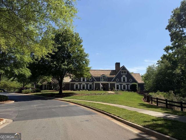 6004 Hemingway Lane, Gainesville, GA 30506