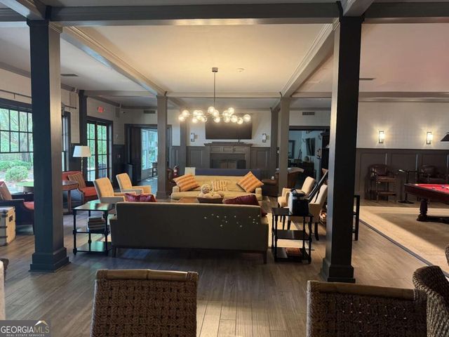 6004 Hemingway Lane, Gainesville, GA 30506
