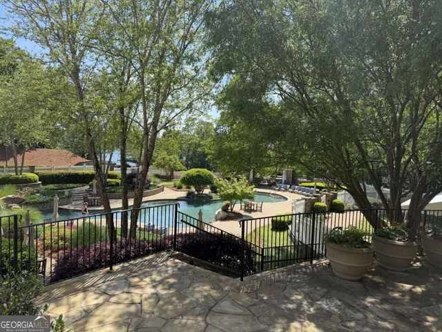 6004 Hemingway Lane, Gainesville, GA 30506