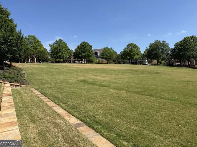 6004 Hemingway Lane, Gainesville, GA 30506