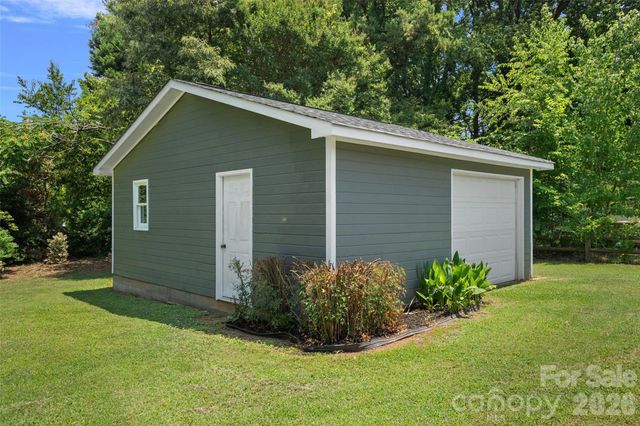 19226 Brookgreen Garden Place, Cornelius, NC 28031