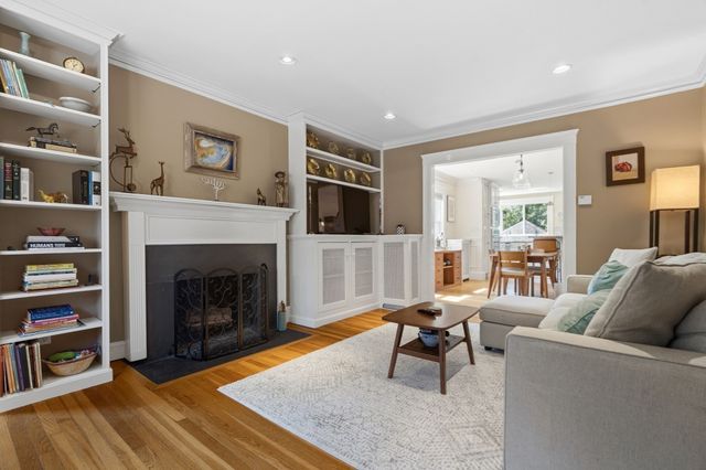 46 Slade St 46, Belmont, MA 02478