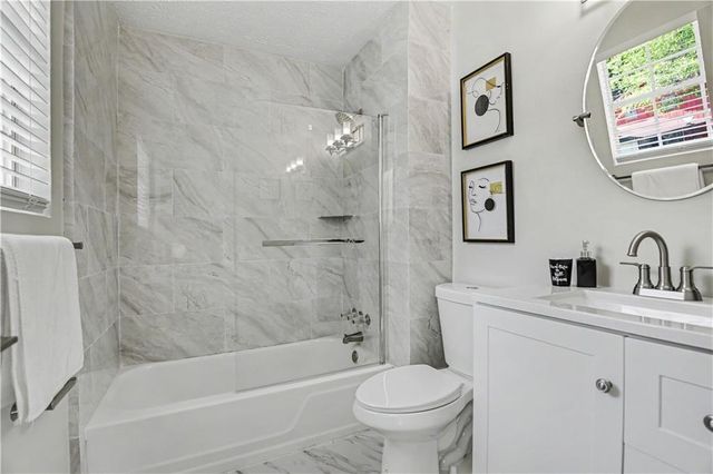 105 Buckhurst Way, Atlanta, GA 30349