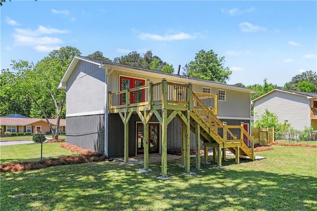 105 Buckhurst Way, Atlanta, GA 30349