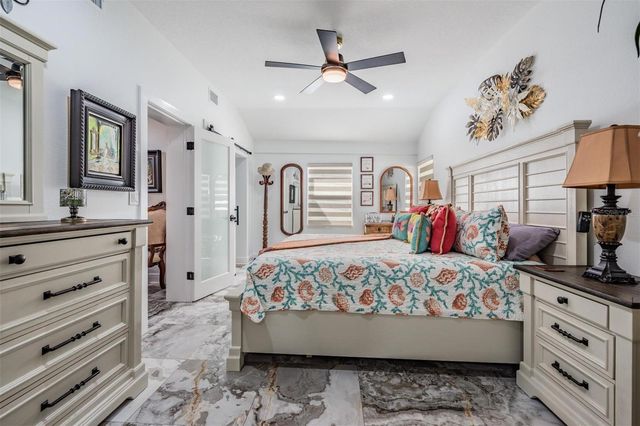 6907 W CREEK DRIVE, Tampa, FL 33615