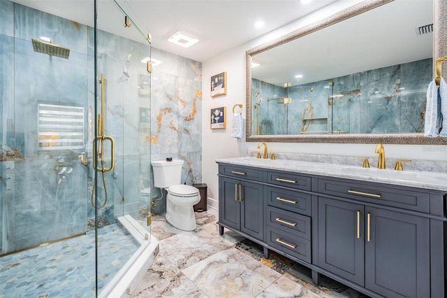 6907 W CREEK DRIVE, Tampa, FL 33615