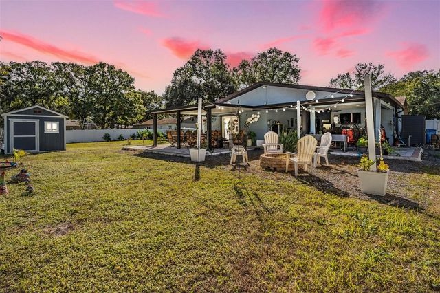 6907 W CREEK DRIVE, Tampa, FL 33615