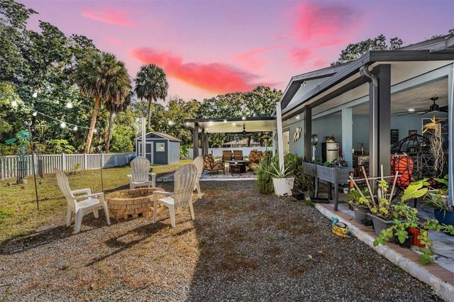 6907 W CREEK DRIVE, Tampa, FL 33615