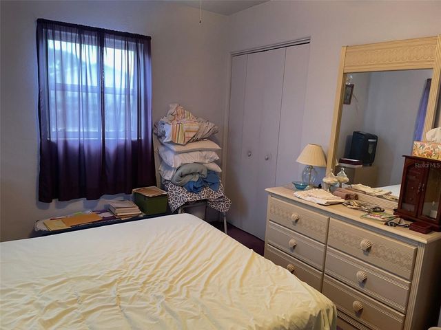 5833 MCKEE LAKE DRIVE N, St Petersburg, FL 33709