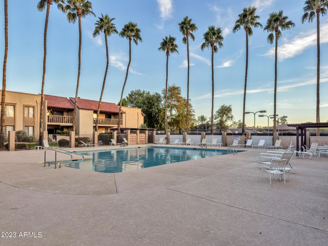 8649 E Royal Palm Road 121, Scottsdale, AZ 85258