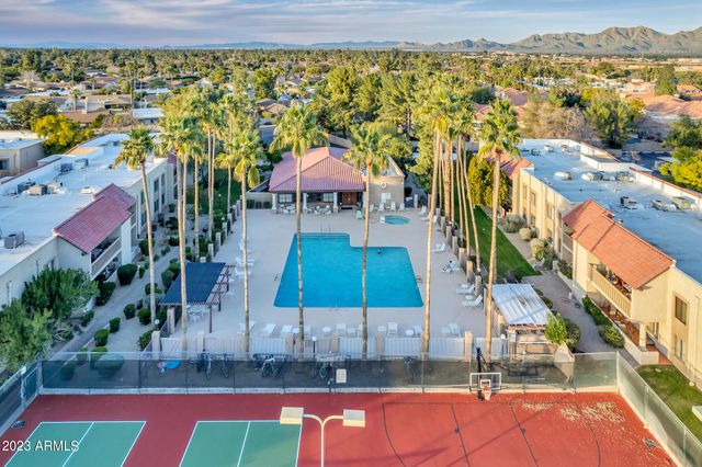 8649 E Royal Palm Road 121, Scottsdale, AZ 85258