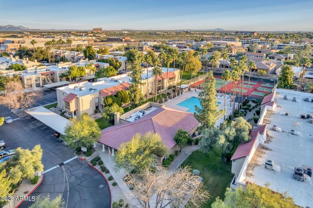 8649 E Royal Palm Road 121, Scottsdale, AZ 85258