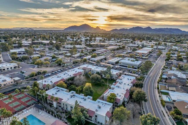 8649 E Royal Palm Road 121, Scottsdale, AZ 85258
