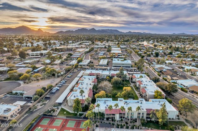 8649 E Royal Palm Road 121, Scottsdale, AZ 85258