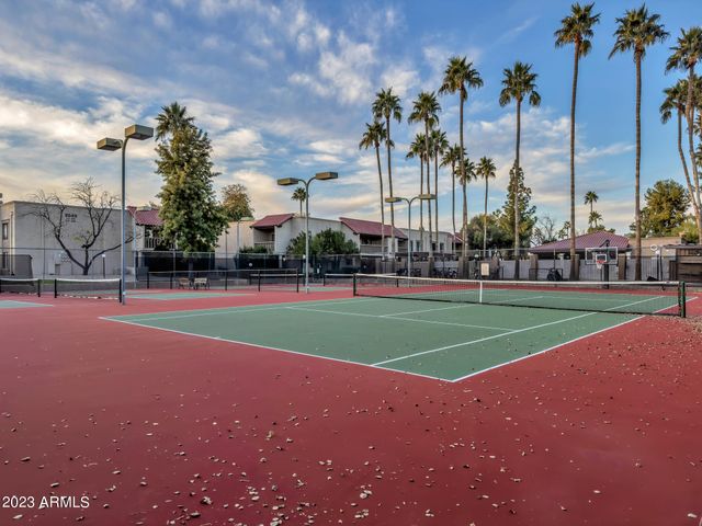 8649 E Royal Palm Road 121, Scottsdale, AZ 85258