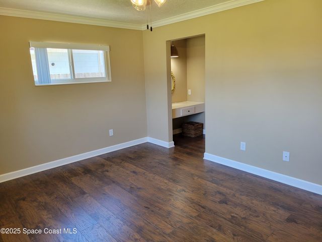 245 Harbour Drive E, Indian Harbour Beach, FL 32937